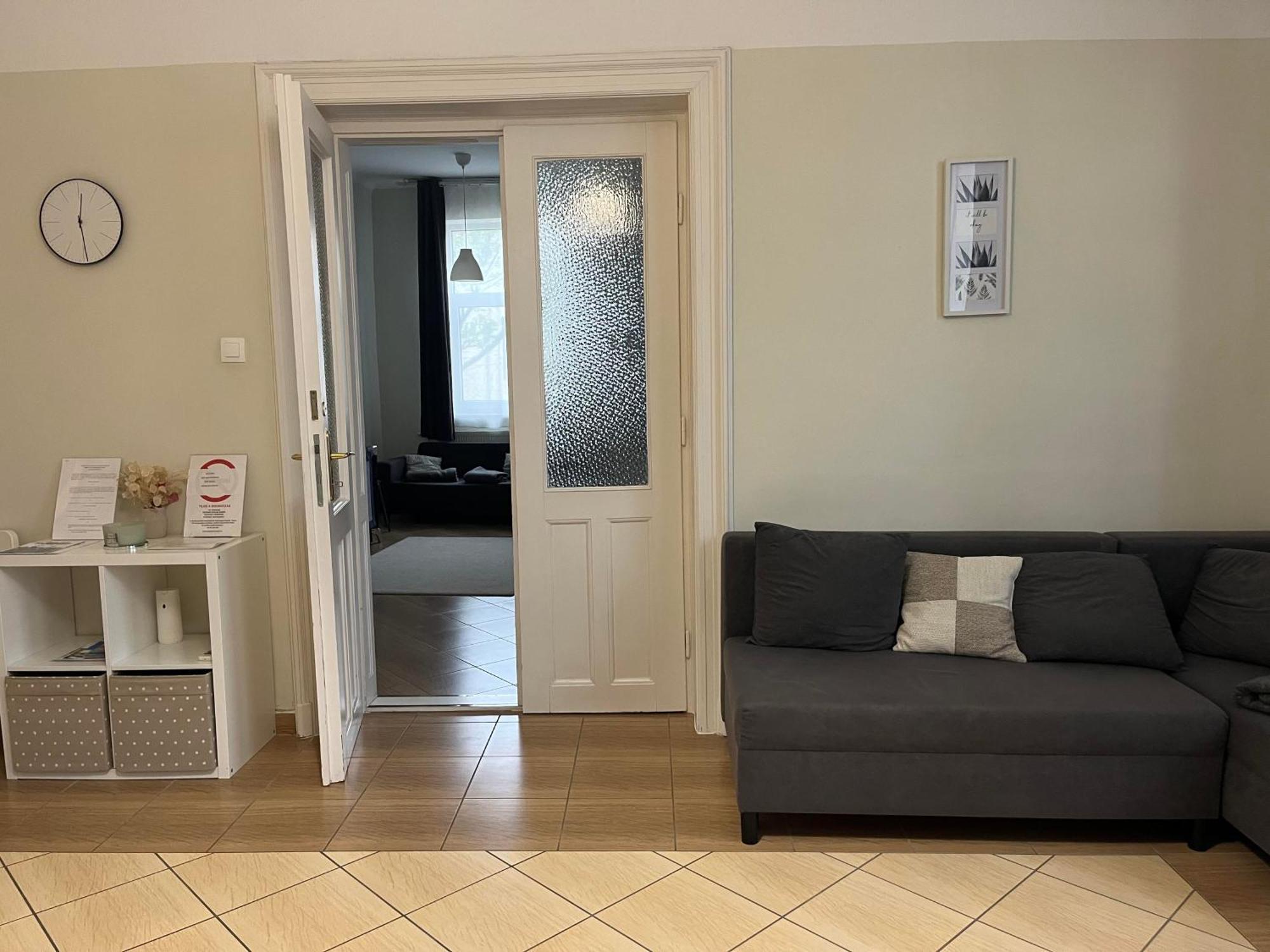 Idill Apartmanhaz B&B Tiszafured Exterior photo